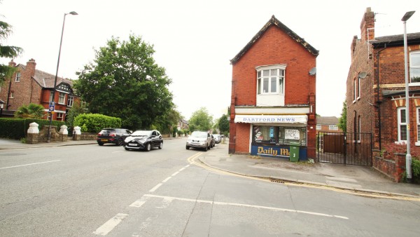 urmston_property_investment_m41_9ef_-_9721_-_003