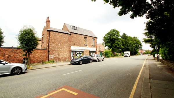 urmston_property_investment_m41_9ef_-_9744_-_008