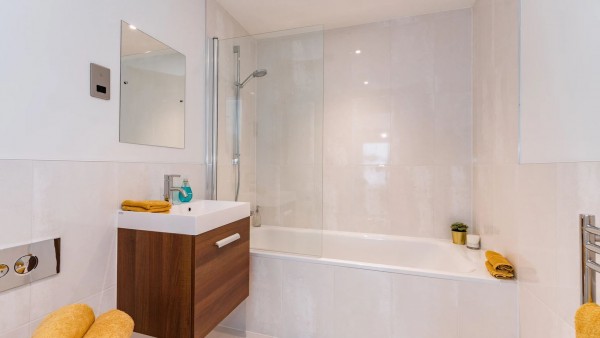 amersham_-_ground_rent_investment_-_hp6_5eq_-_bathroom