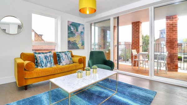 amersham_-_ground_rent_investment_-_hp6_5eq_-_lounge_2