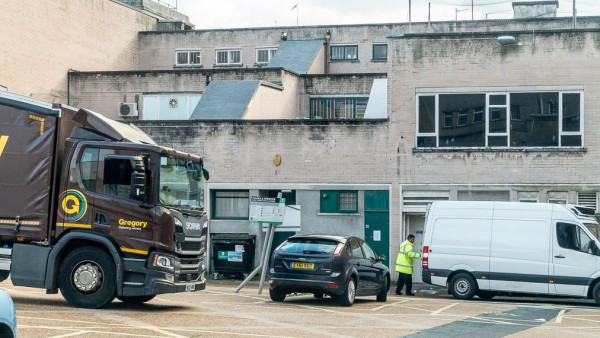 plymouth_-_body_shop_-_property_investment_-_pl1_1rw_-_035