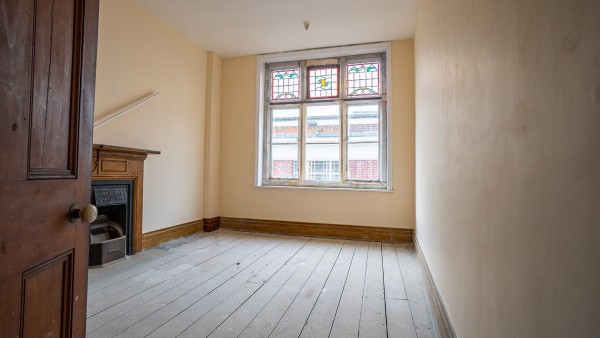 barnstaple_o2_property_investment_ex31_1bl_-_018