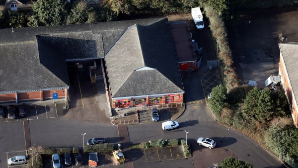 convenience-store-property-investment-leeds-ls10-2ap-16924-23