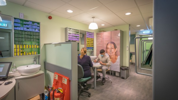 Hyde property investment SK14 2LX - 18