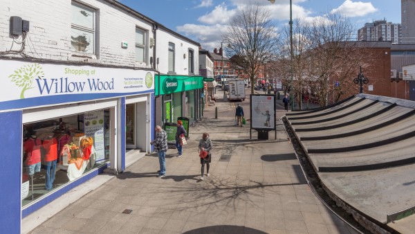 Hyde property investment SK14 2LX - 3