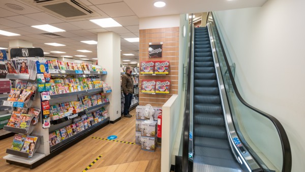 sheffield_whsmith_property_investment_s1_2he_-_24