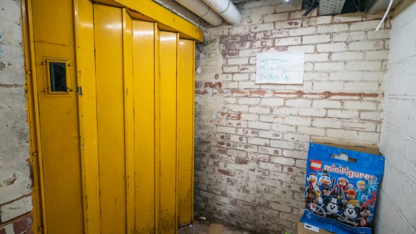 sheffield_whsmith_property_investment_s1_2he_-_35