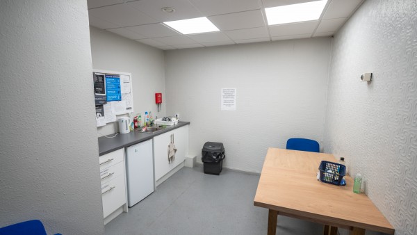 sheffield_whsmith_property_investment_s1_2he_-_45