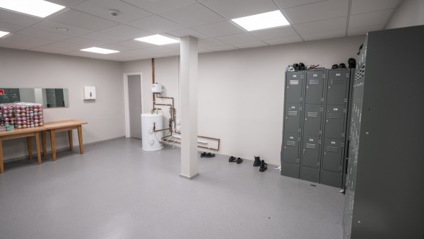 sheffield_whsmith_property_investment_s1_2he_-_50