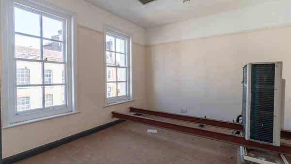 guildford_property_investment_gu1_3hj_-_024