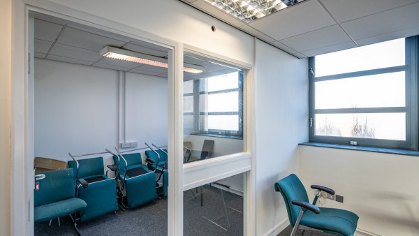 bolton_ee_property_investment_bl1_1dt_-_32