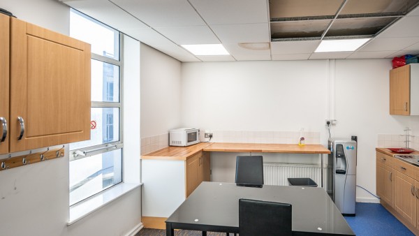 bolton_ee_property_investment_bl1_1dt_-_34