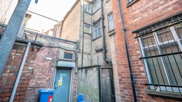 bolton_ee_property_investment_bl1_1dt_-_48