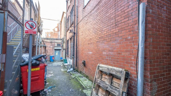 bolton_ee_property_investment_bl1_1dt_-_50