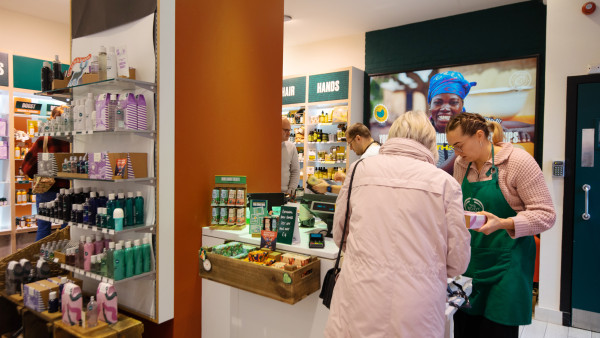 dundee_the_body_shop_property_investment_dd1_2ee_-_011