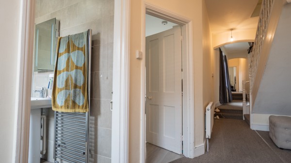 woking_property_investment_gu22_7qq_-_17