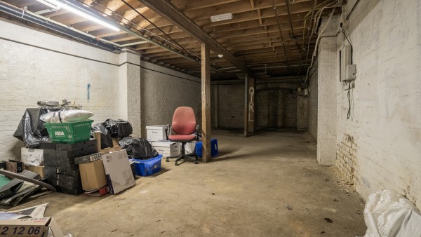 woking_property_investment_gu22_7qq_-_38