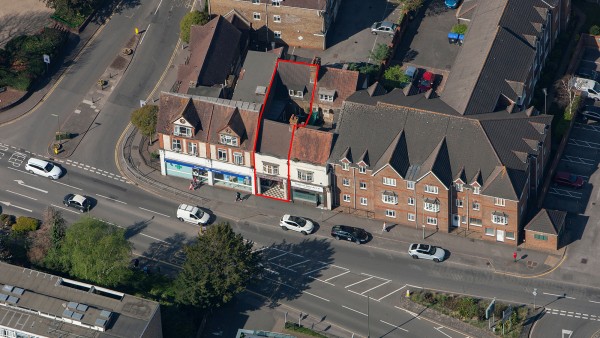 woking_property_investment_gu22_7qq_-_9823