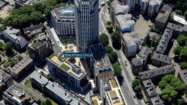 london_starbucks_property_investment_se1_8e1_-_5017