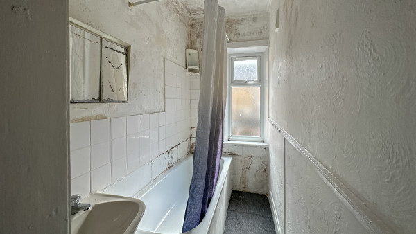 kingston_upon_thames_property_investment_kt1_1sz_-_026