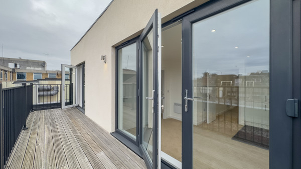 reading_jacksons_corner_property_investment_rg1_2ea_-_013