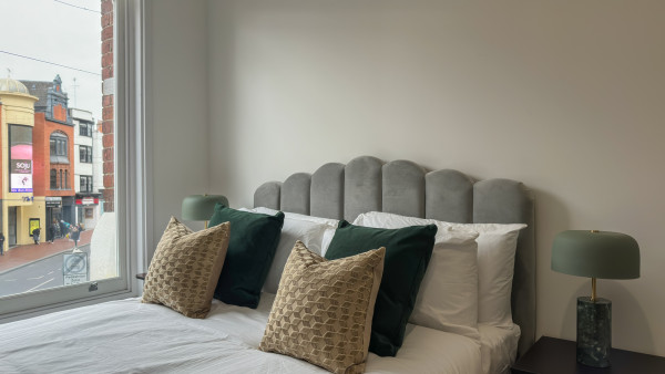 reading_jacksons_corner_property_investment_rg1_2ea_-_025