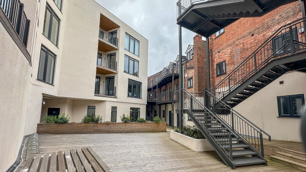 reading_jacksons_corner_property_investment_rg1_2ea_-_028