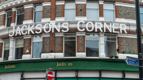 reading_jacksons_corner_property_investment_rg1_2ea_-_058